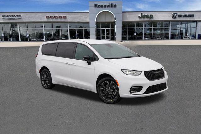 2026 Chrysler Pacifica PACIFICA SELECT AWD 2026 Chrysler Pacifica PACIFICA SELECT AWD
