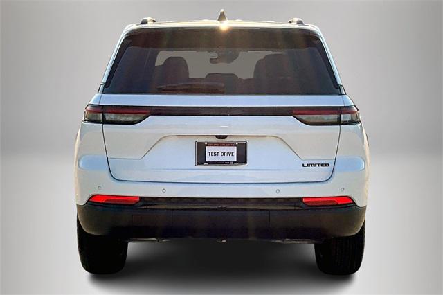 2025 Jeep Grand Cherokee GRAND CHEROKEE LIMITED 4X2