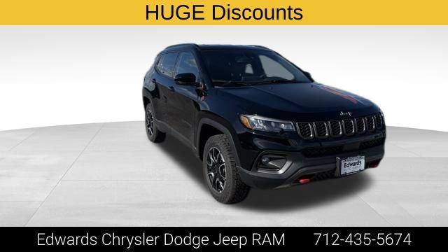 2026 Jeep Compass COMPASS TRAILHAWK 4X4
