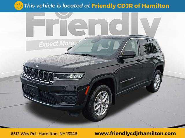 2025 Jeep Grand Cherokee GRAND CHEROKEE LAREDO X 4X4