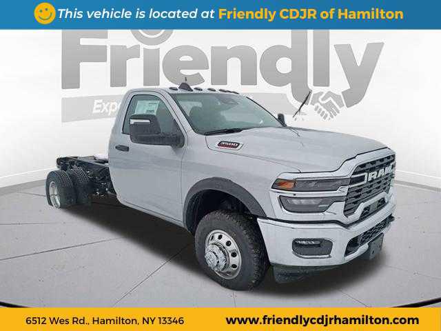 2026 RAM Ram 3500 Chassis Cab RAM 3500 TRADESMAN CHASSIS REGULAR CAB 4X4 60 CA