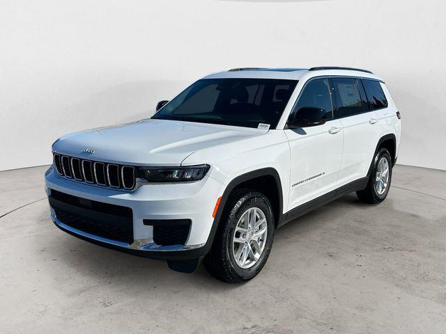 2025 Jeep Grand Cherokee GRAND CHEROKEE L LAREDO X 4X4