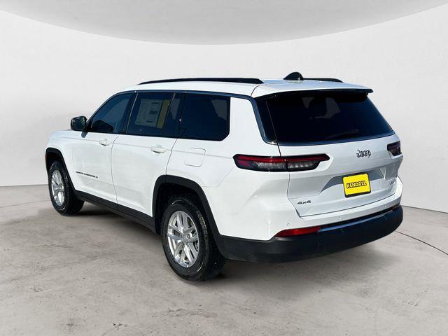 2025 Jeep Grand Cherokee GRAND CHEROKEE L LAREDO X 4X4