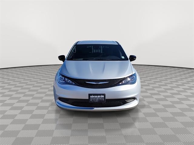 2026 Chrysler Voyager VOYAGER LX