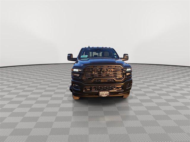 2026 RAM Ram 3500 RAM 3500 TRADESMAN CREW CAB 4X4 8 BOX