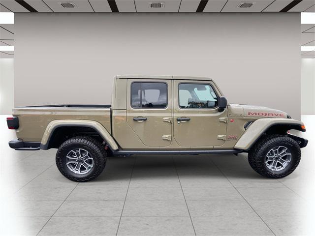 2025 Jeep Gladiator GLADIATOR MOJAVE X 4X4 2025 Jeep Gladiator GLADIATOR MOJAVE X 4X4