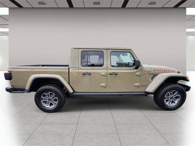 2025 Jeep Gladiator GLADIATOR MOJAVE X 4X4