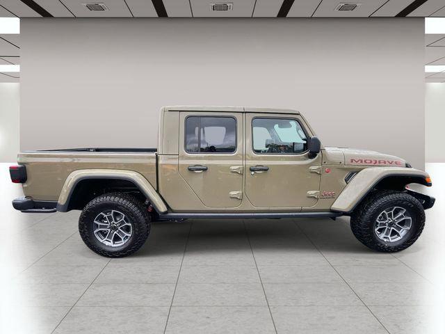 2025 Jeep Gladiator GLADIATOR MOJAVE X 4X4