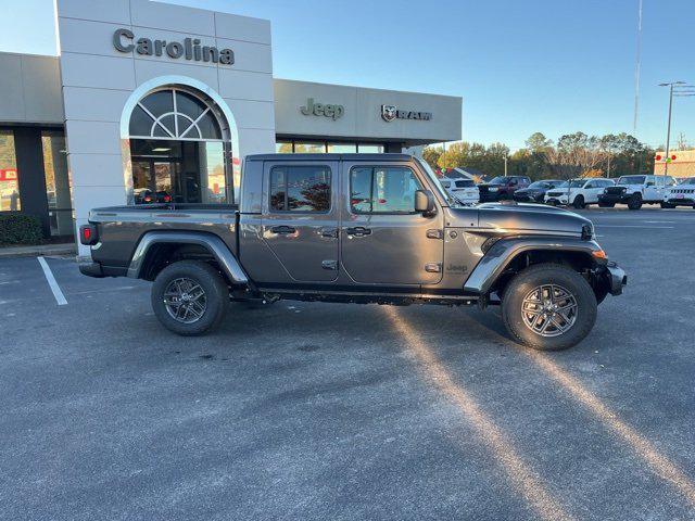 2026 Jeep Gladiator GLADIATOR SPORT S 4X4