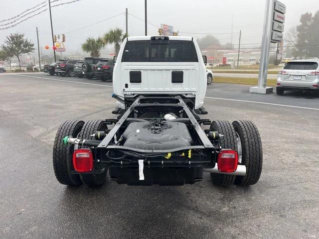 2026 Ram 5500 Chassis Cab Tradesman/Big Horn