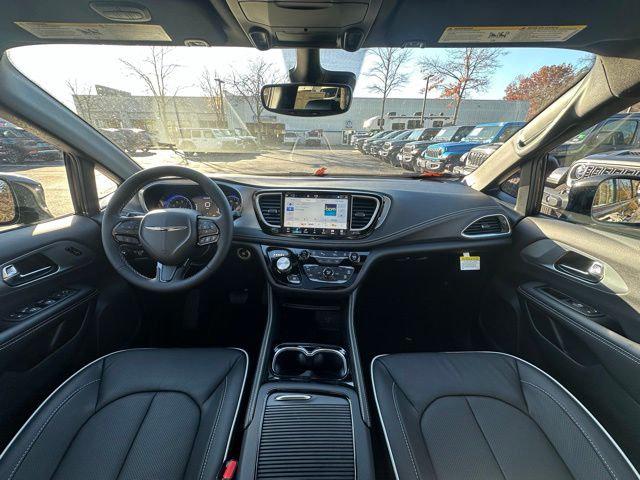 2026 Chrysler Pacifica PACIFICA LIMITED