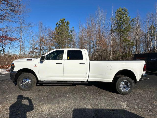 2026 RAM Ram 3500 RAM 3500 TRADESMAN CREW CAB 4X4 8 BOX 2026 RAM Ram 3500 RAM 3500 TRADESMAN CREW CAB 4X4 8 BOX