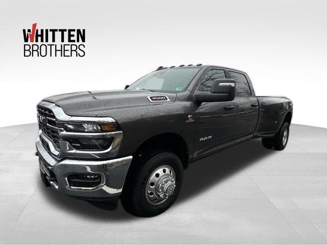 2026 RAM Ram 3500 RAM 3500 BIG HORN CREW CAB 4X4 8 BOX