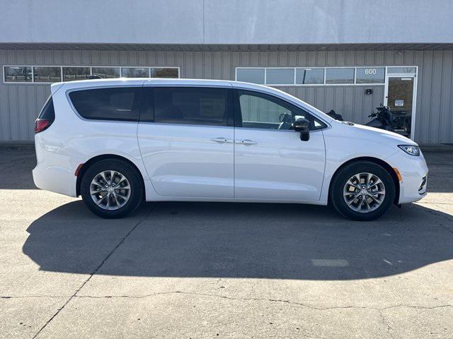 2026 Chrysler Pacifica PACIFICA LIMITED 2026 Chrysler Pacifica PACIFICA LIMITED