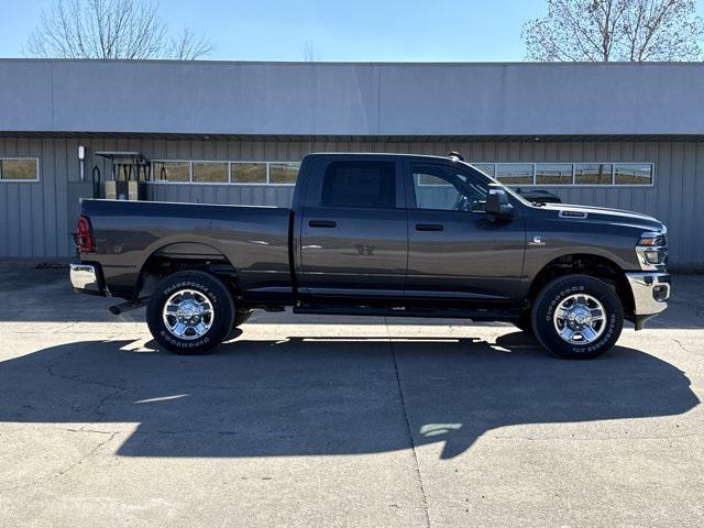 2026 RAM Ram 2500 RAM 2500 TRADESMAN CREW CAB 4X4 64 BOX 2026 RAM Ram 2500 RAM 2500 TRADESMAN CREW CAB 4X4 64 BOX