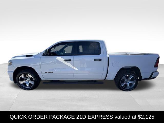 2026 RAM Ram 1500 RAM 1500 EXPRESS CREW CAB 4X2 57 BOX