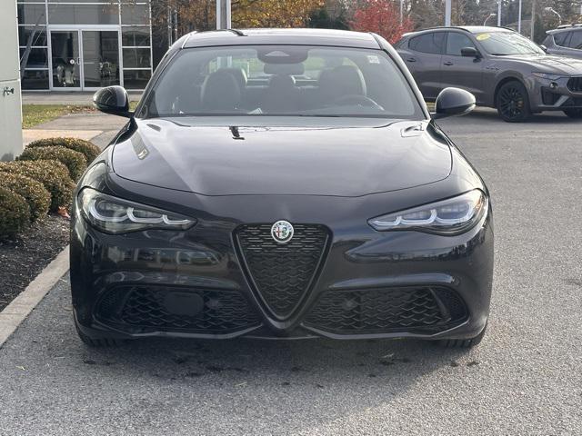 2025 Alfa Romeo Giulia GIULIA INTENSA AWD