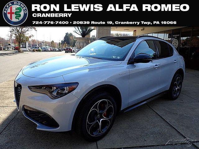 2025 Alfa Romeo Stelvio STELVIO AWD
