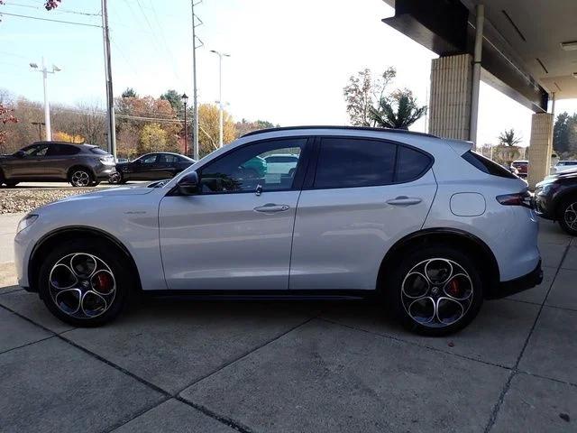 2025 Alfa Romeo Stelvio STELVIO AWD 2025 Alfa Romeo Stelvio STELVIO AWD