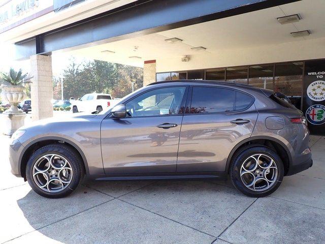 2025 Alfa Romeo Stelvio STELVIO AWD