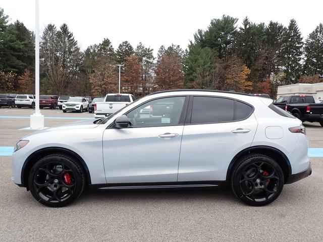 2025 Alfa Romeo Stelvio STELVIO AWD 2025 Alfa Romeo Stelvio STELVIO AWD