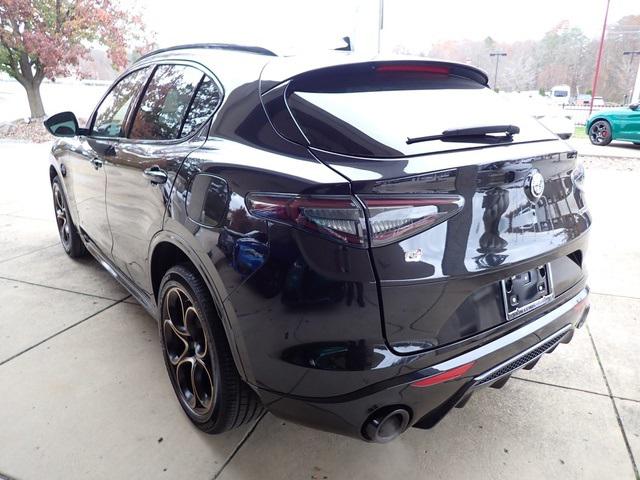 2025 Alfa Romeo Stelvio STELVIO INTENSA AWD 2025 Alfa Romeo Stelvio STELVIO INTENSA AWD