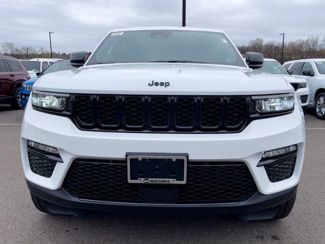 2025 Jeep Grand Cherokee GRAND CHEROKEE LIMITED 4X4 2025 Jeep Grand Cherokee GRAND CHEROKEE LIMITED 4X4