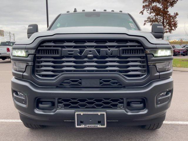 2026 RAM Ram 3500 RAM 3500 TRADESMAN CREW CAB 4X4 8 BOX 2026 RAM Ram 3500 RAM 3500 TRADESMAN CREW CAB 4X4 8 BOX