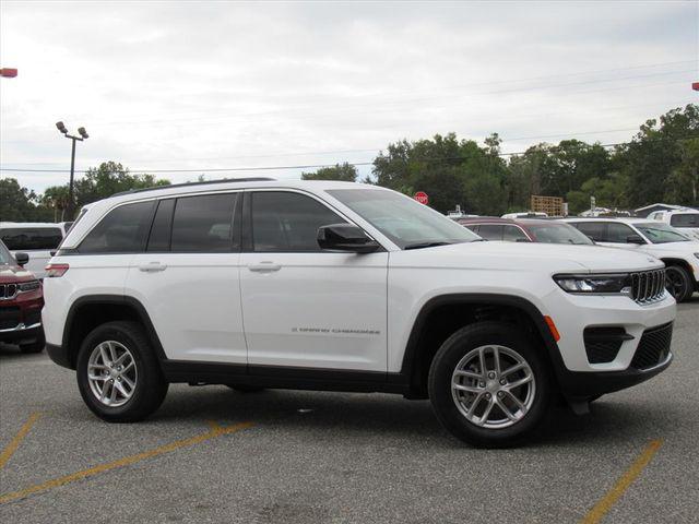 2025 Jeep Grand Cherokee GRAND CHEROKEE LAREDO X 4X2