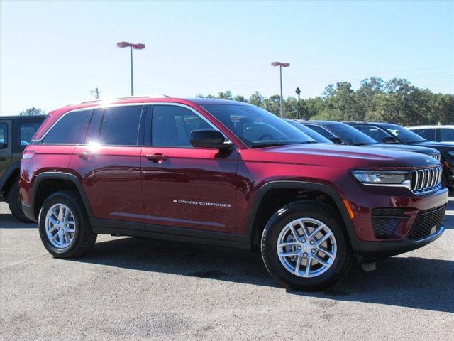 2025 Jeep Grand Cherokee GRAND CHEROKEE LAREDO X 4X2