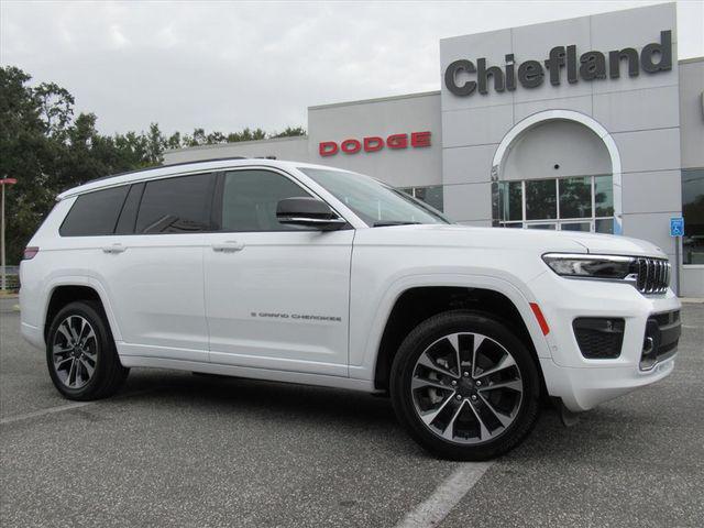 2025 Jeep Grand Cherokee GRAND CHEROKEE L OVERLAND 4X4