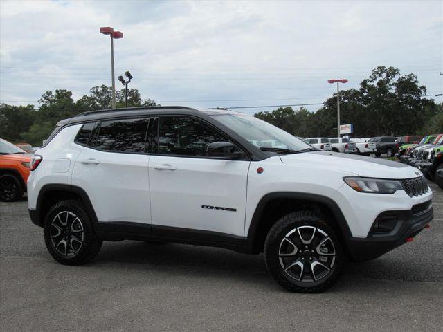 2026 Jeep Compass COMPASS TRAILHAWK 4X4 2026 Jeep Compass COMPASS TRAILHAWK 4X4