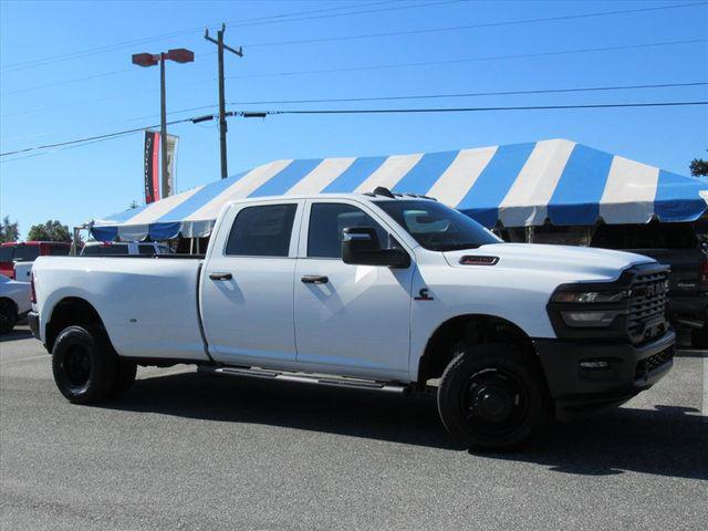 2026 RAM Ram 3500 RAM 3500 TRADESMAN CREW CAB 4X4 8 BOX 2026 RAM Ram 3500 RAM 3500 TRADESMAN CREW CAB 4X4 8 BOX