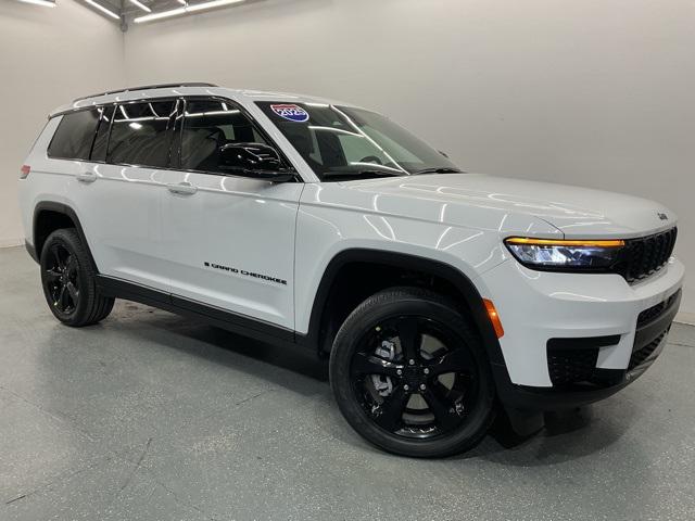 2025 Jeep Grand Cherokee GRAND CHEROKEE L ALTITUDE X 4X4 2025 Jeep Grand Cherokee GRAND CHEROKEE L ALTITUDE X 4X4