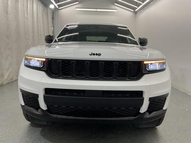 2025 Jeep Grand Cherokee GRAND CHEROKEE L ALTITUDE X 4X4 2025 Jeep Grand Cherokee GRAND CHEROKEE L ALTITUDE X 4X4