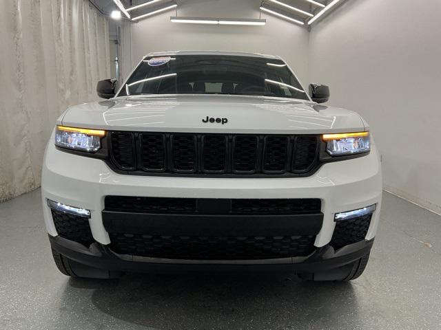 2025 Jeep Grand Cherokee GRAND CHEROKEE L LIMITED 4X4 2025 Jeep Grand Cherokee GRAND CHEROKEE L LIMITED 4X4