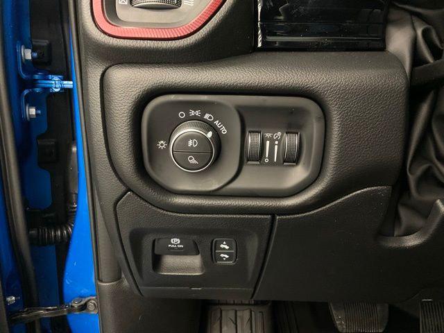 2026 Ram 1500 Rebel Crew Cab 4x4 5'7" Box