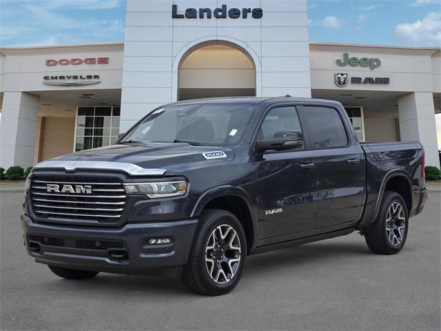 2026 RAM Ram 1500 RAM 1500 LARAMIE CREW CAB 4X2 57 BOX