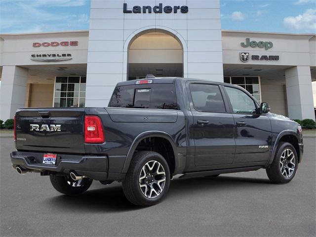 2026 RAM Ram 1500 RAM 1500 LARAMIE CREW CAB 4X2 57 BOX