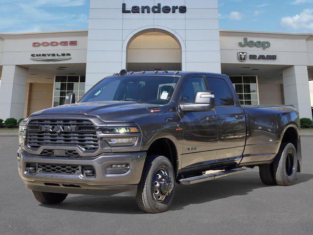 2026 RAM Ram 3500 RAM 3500 BIG HORN CREW CAB 4X4 8 BOX
