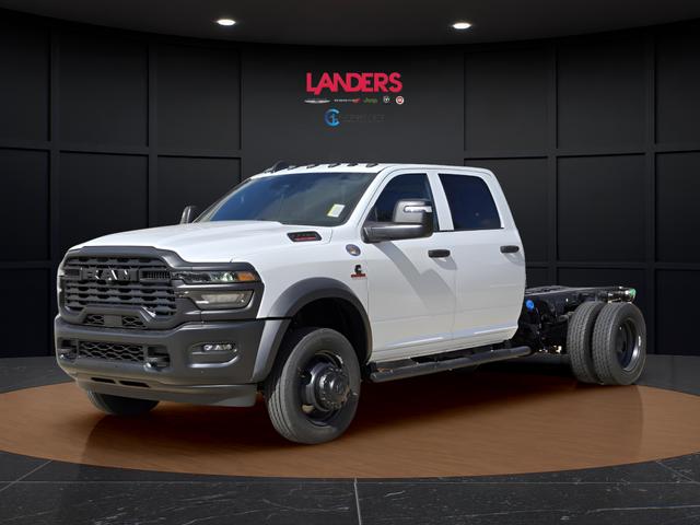 2026 RAM Ram 5500 Chassis Cab RAM 5500 TRADESMAN CHASSIS CREW CAB 4X4 60 CA