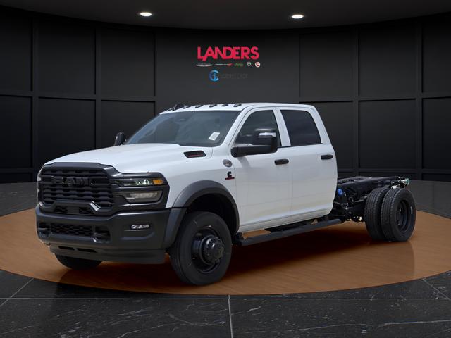 2026 RAM Ram 5500 Chassis Cab RAM 5500 TRADESMAN CHASSIS CREW CAB 4X4 60 CA