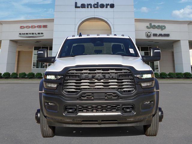 2026 RAM Ram 5500 Chassis Cab RAM 5500 TRADESMAN CHASSIS CREW CAB 4X4 84 CA