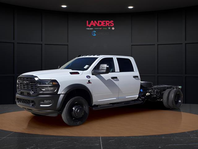 2026 RAM Ram 5500 Chassis Cab RAM 5500 TRADESMAN CHASSIS CREW CAB 4X4 84 CA