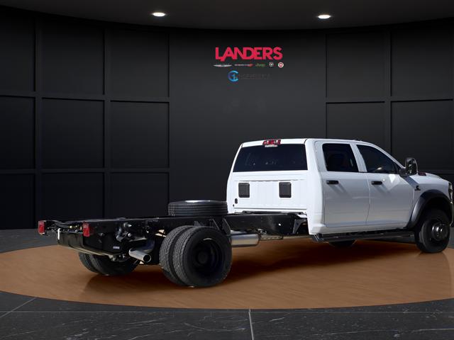 2026 RAM Ram 5500 Chassis Cab RAM 5500 TRADESMAN CHASSIS CREW CAB 4X4 84 CA