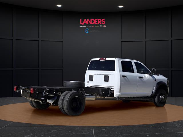 2026 RAM 5500 Chassis RAM 5500 TRADESMAN CHASSIS CREW CAB 4X4 84 CA