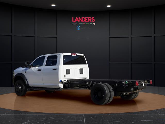 2026 RAM 5500 Chassis RAM 5500 TRADESMAN CHASSIS CREW CAB 4X4 84 CA