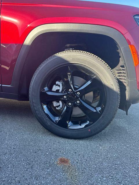 2025 Jeep Grand Cherokee Altitude X 4x4