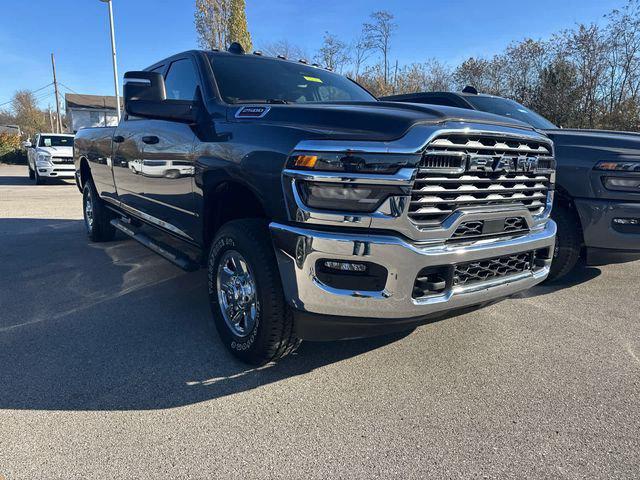 2026 RAM Ram 2500 RAM 2500 TRADESMAN CREW CAB 4X4 8 BOX