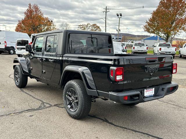 2026 Jeep Gladiator GLADIATOR SPORT S 4X4